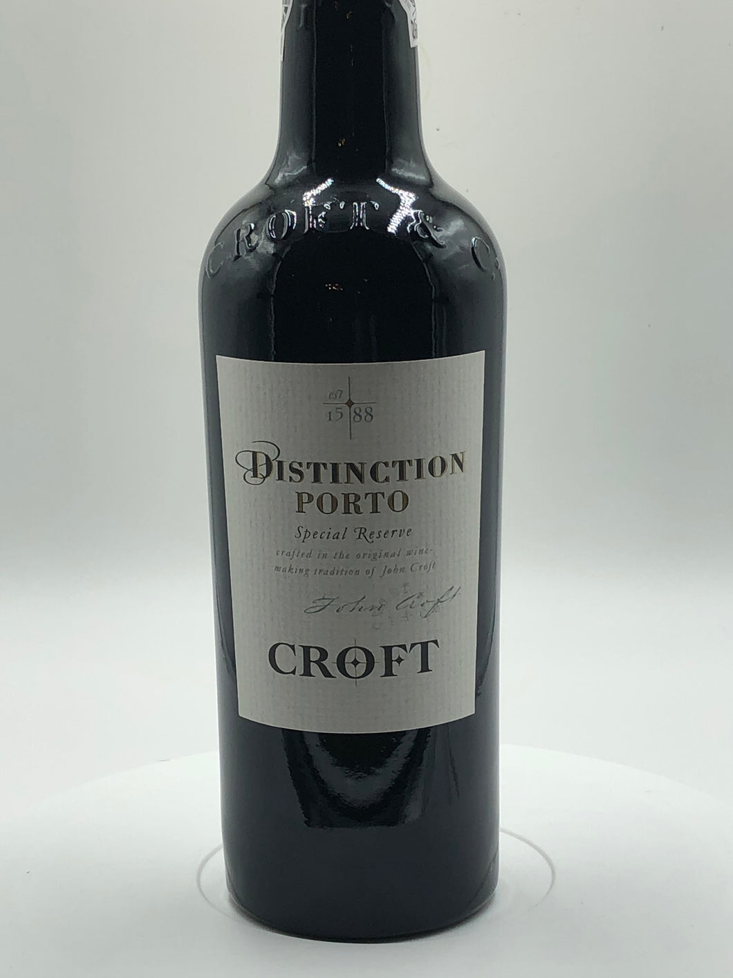 Croft “Distinction” port